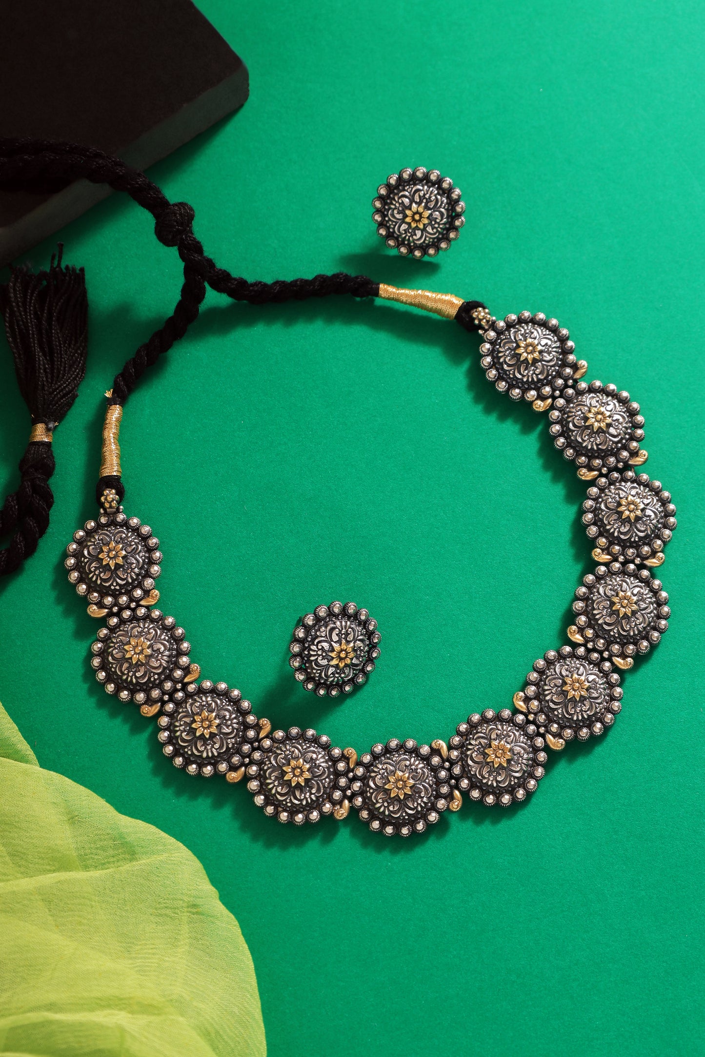 Dual Tone Silver Temple Necklace Set