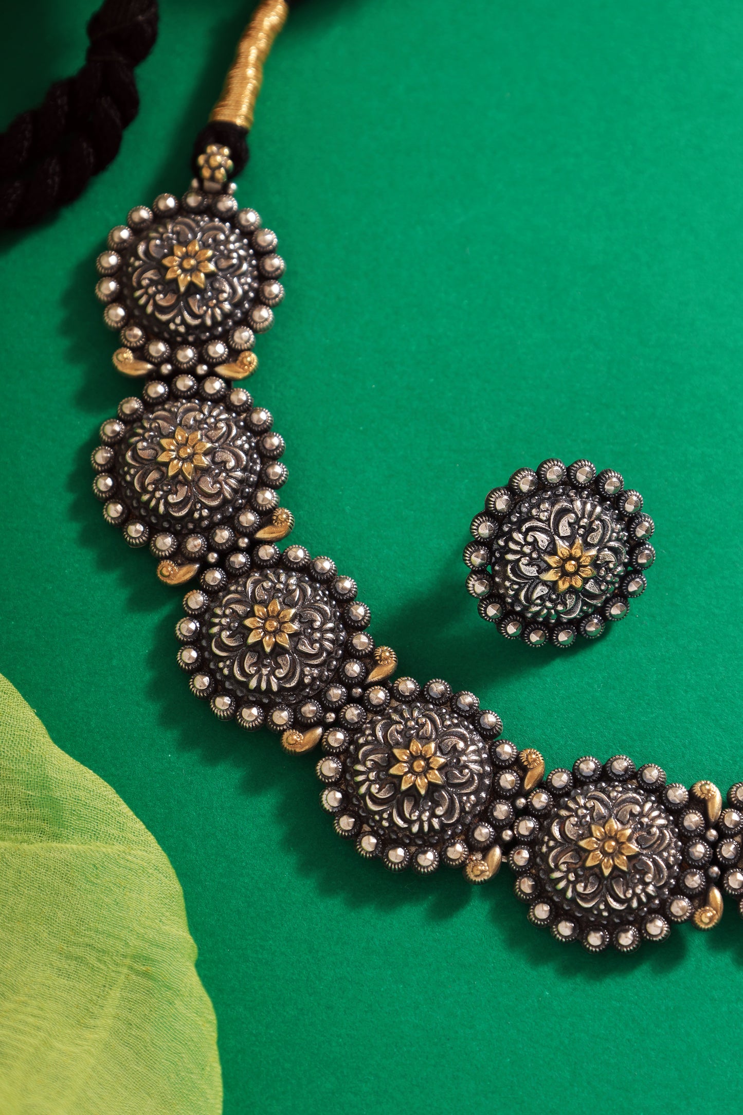Dual Tone Silver Temple Necklace Set