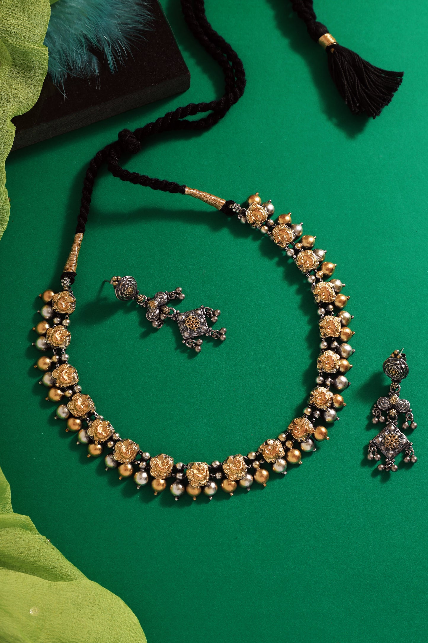 Dual Tone Beaded Silver Necklace Set