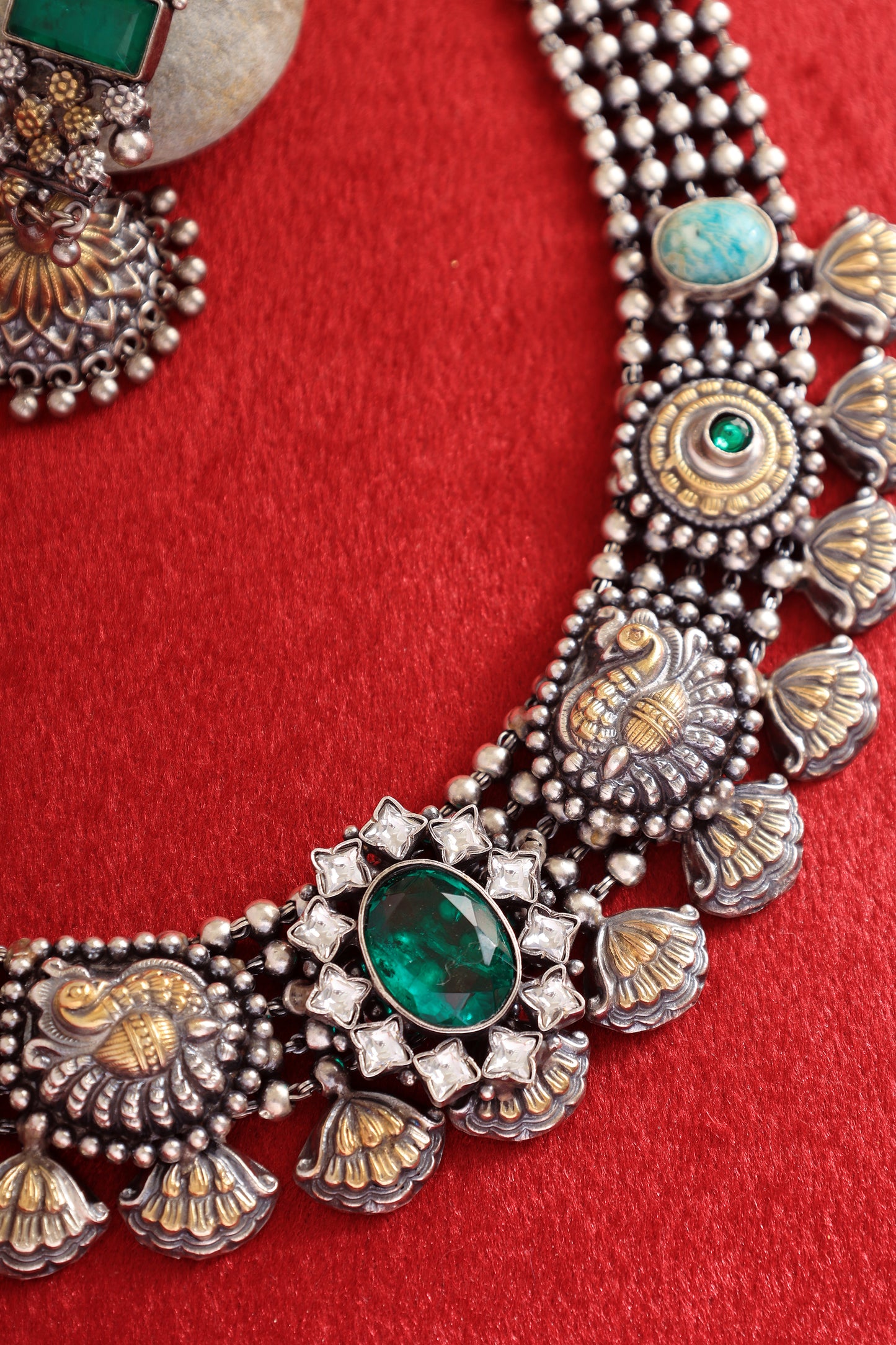 Green Jade Turquoise Dual Tone Temple Necklace Set