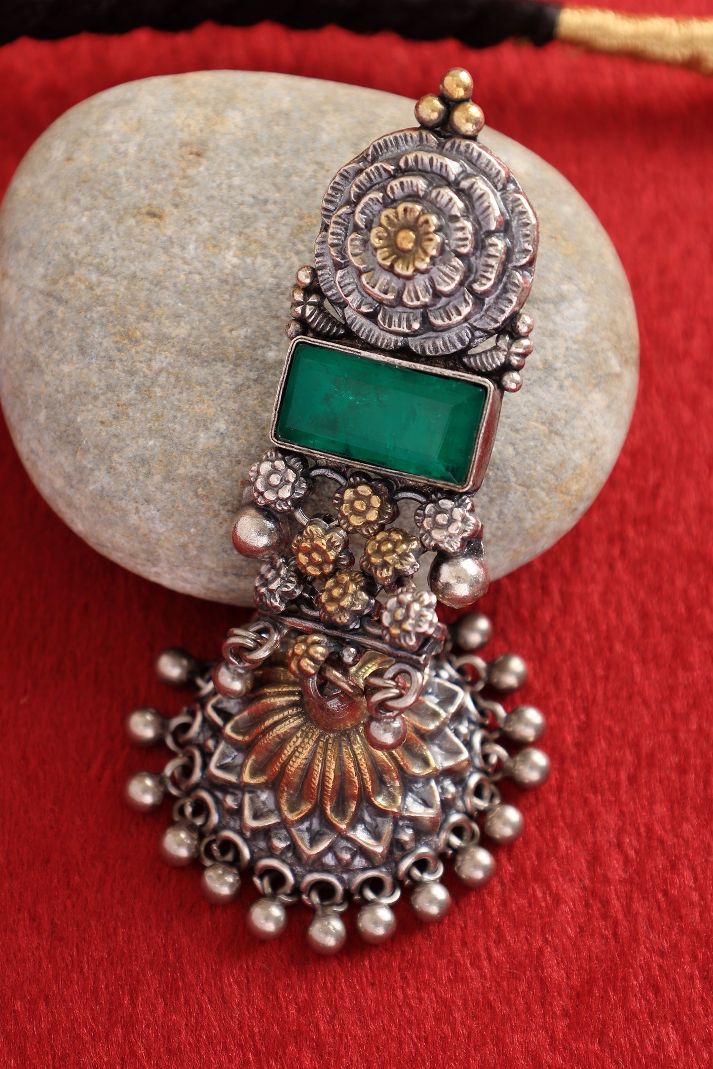 Green Jade Turquoise Dual Tone Temple Necklace Set