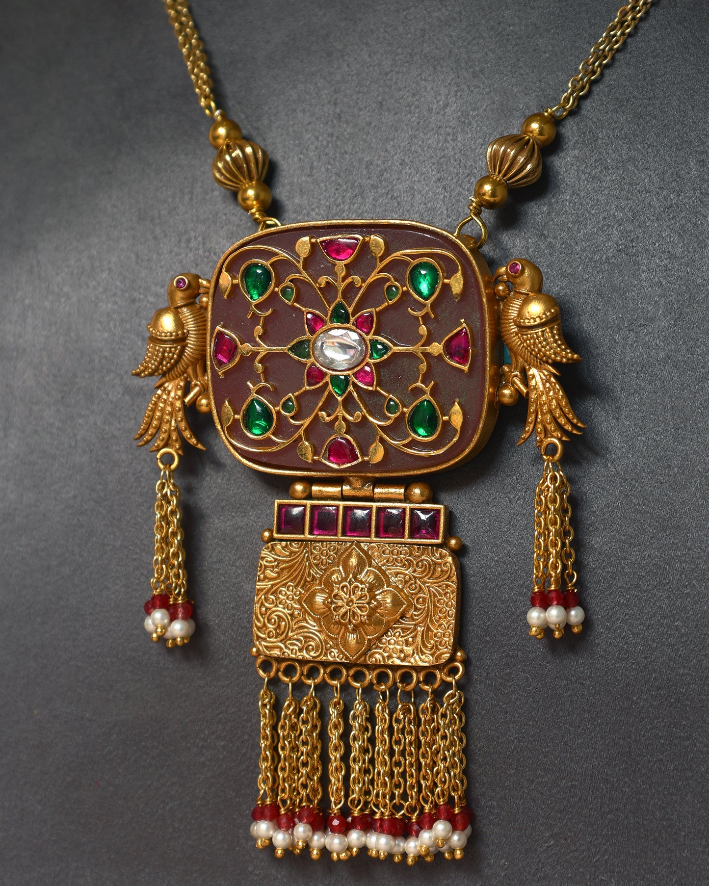 Handcrafted Necklace in 92.5 Silver with Pearls, Kundan