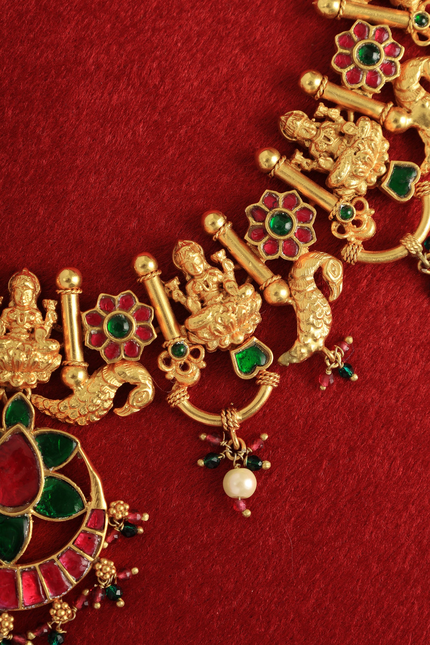 Laxmi Gold Kundan Necklace