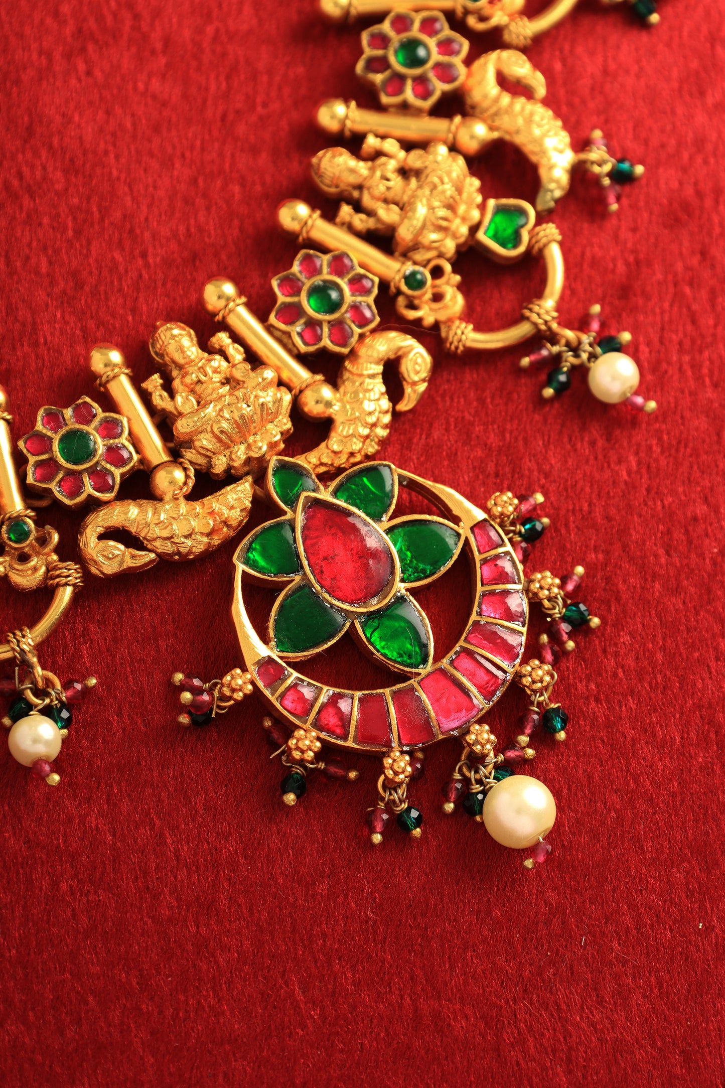 Laxmi Gold Kundan Necklace