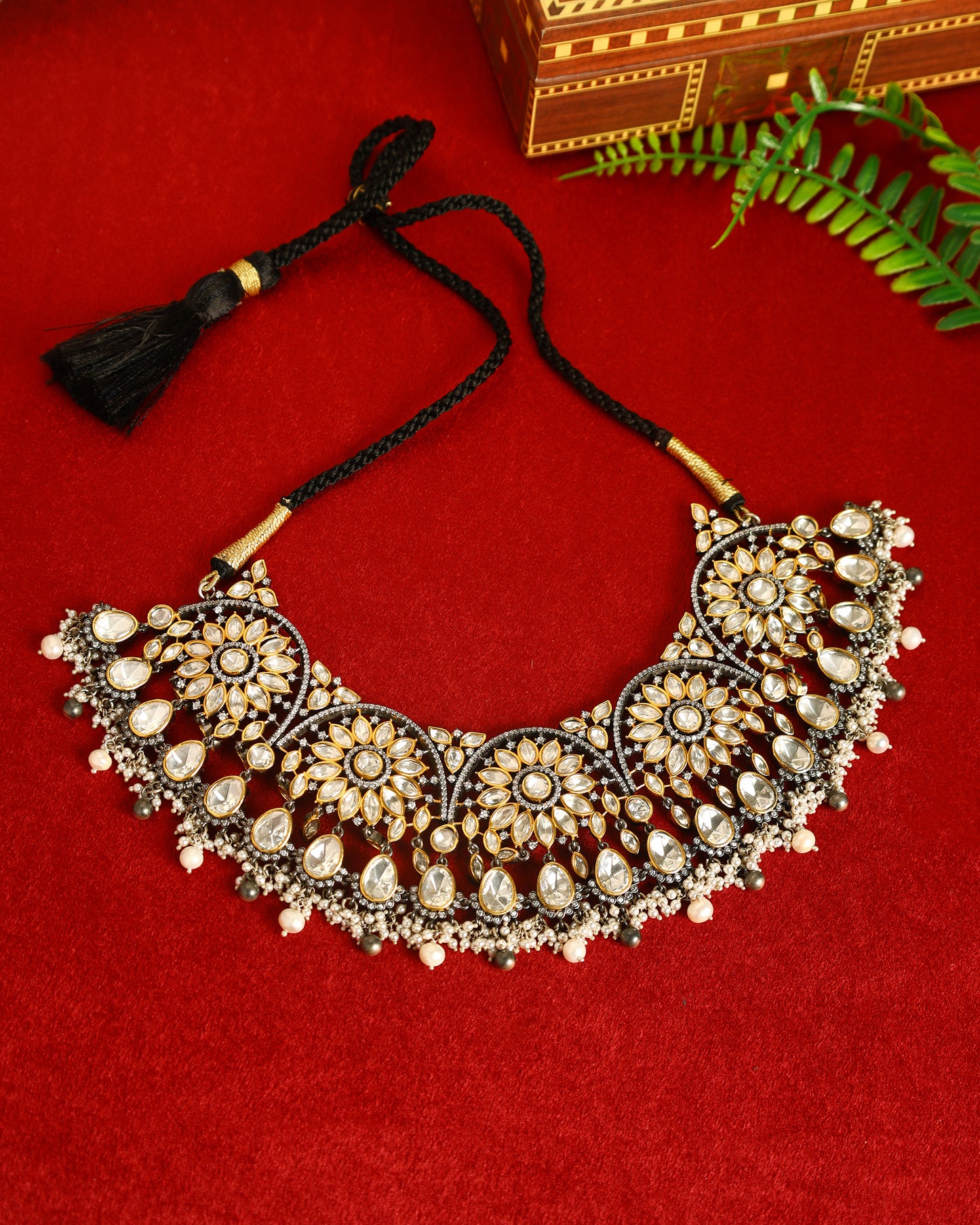 Handcrafted Necklace in 92.5 Silver with Moissanite