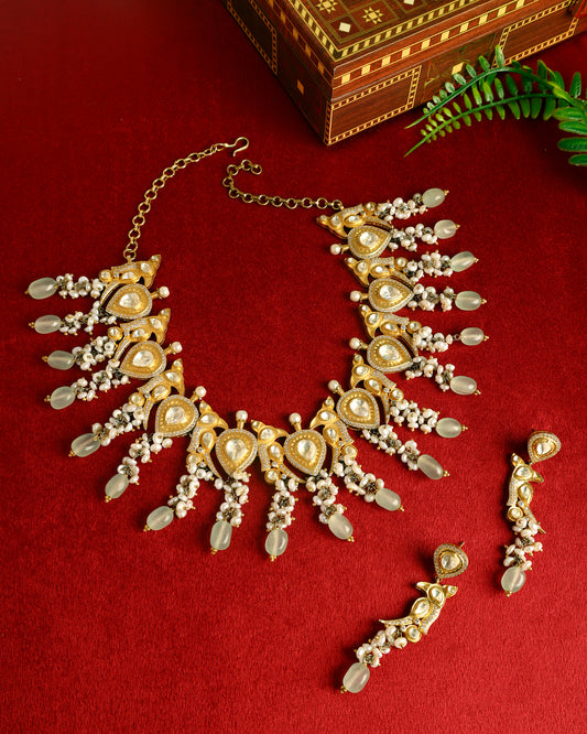 Handcrafted Necklace Set in 92.5 Silver with Moissanite