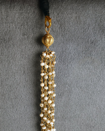 Handcrafted Necklace in 92.5 Silver with Mother of Pearl, Jade