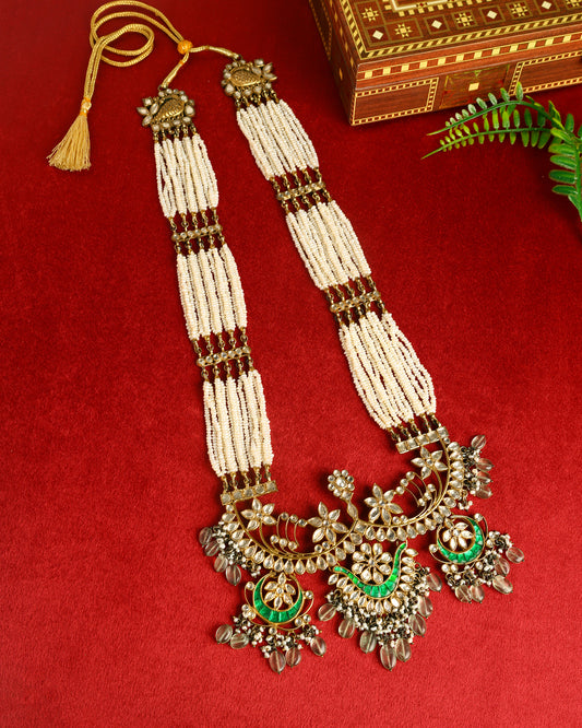Handcrafted Necklace in 92.5 Silver with Kundan