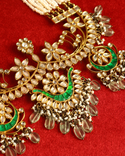 Handcrafted Necklace in 92.5 Silver with Kundan