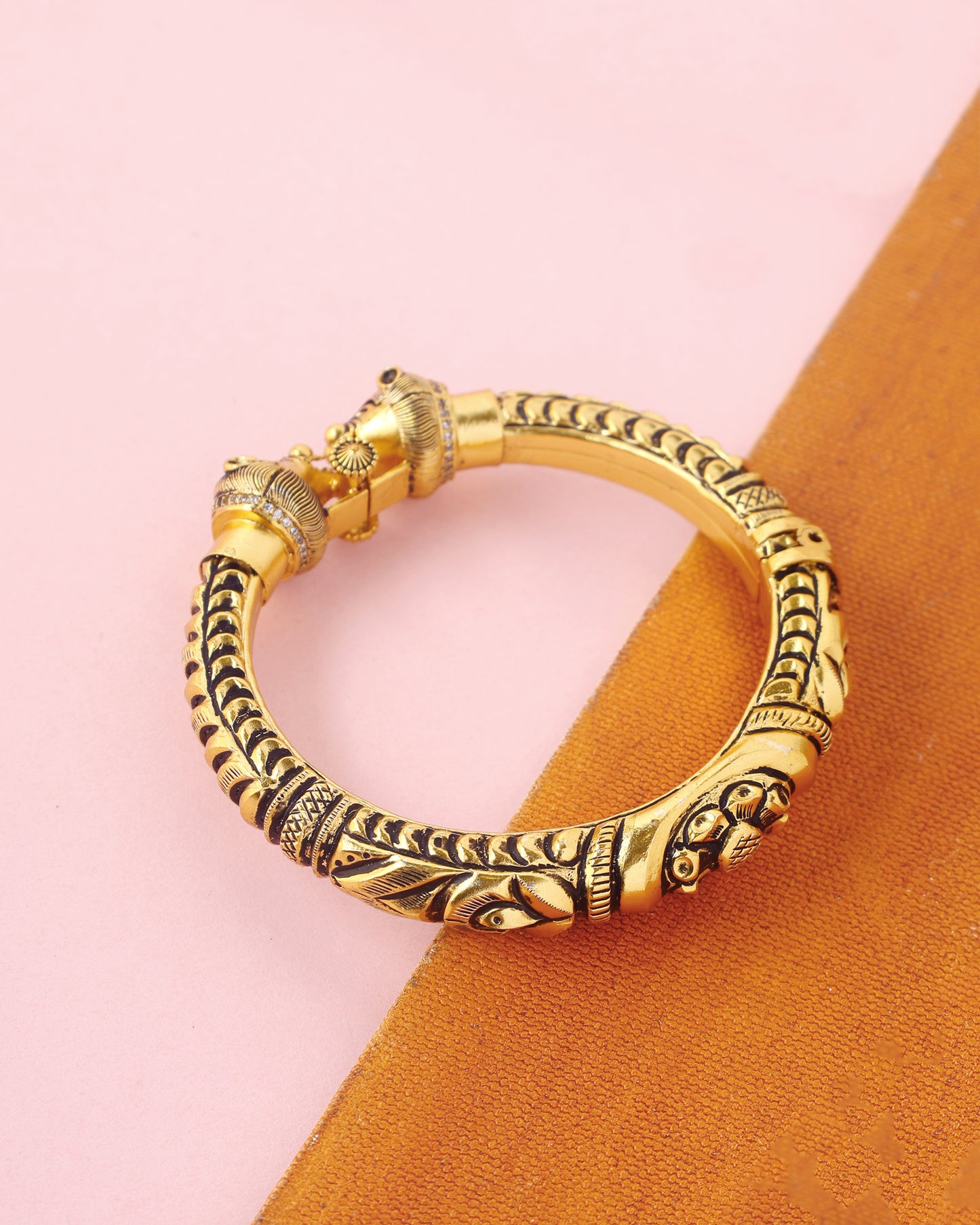 Handcrafted Bangles in 92.5 Silver with nan