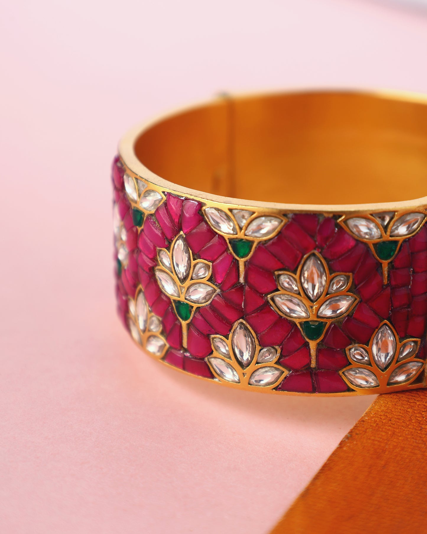 Handcrafted Bangles in 92.5 Silver with Kundan