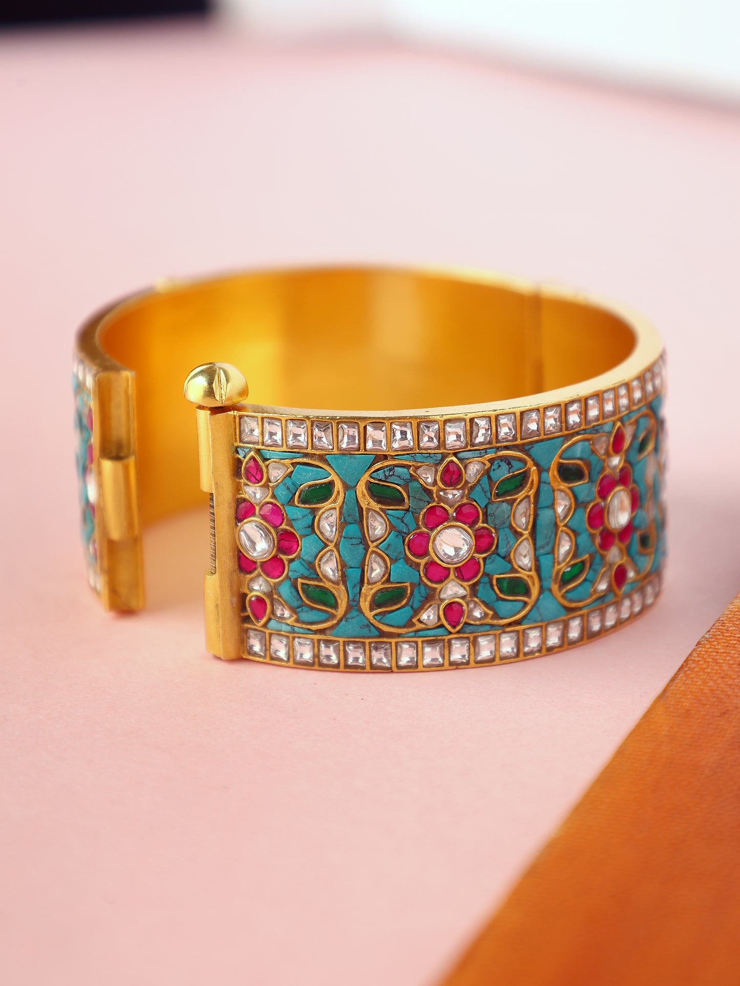 Handcrafted Bangles in 92.5 Silver with Kundan