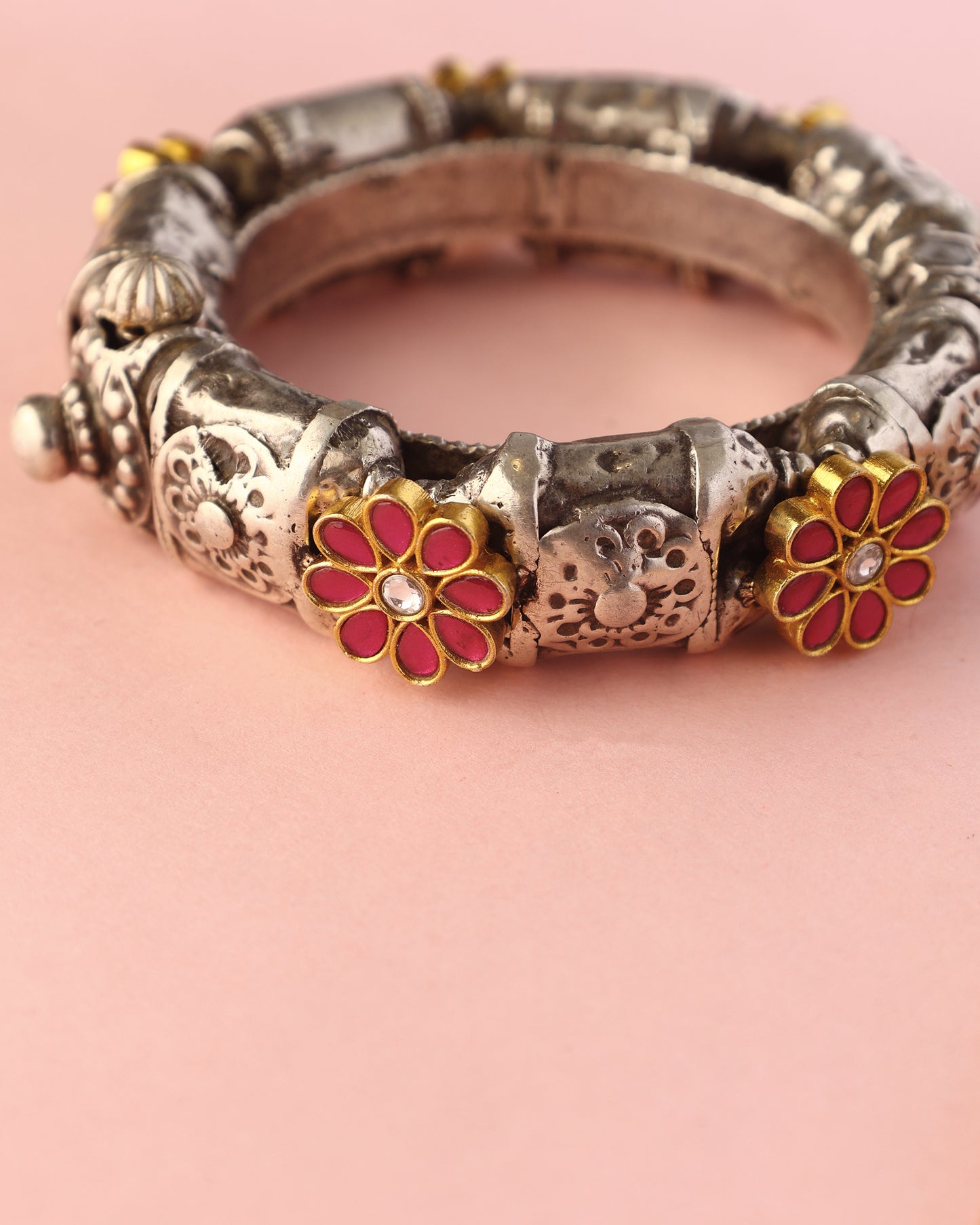Handcrafted Bangles in 92.5 Silver with Kundan