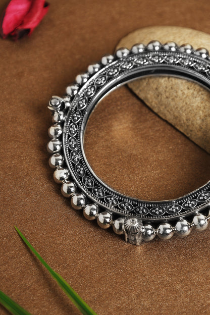 Silver Beaded Ball Intricate Kada