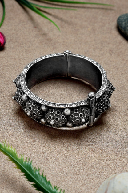 Silver Tribal Vintage Kada