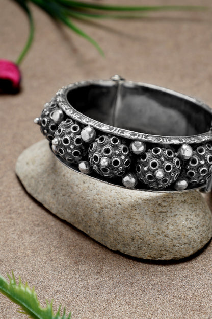 Silver Tribal Vintage Kada