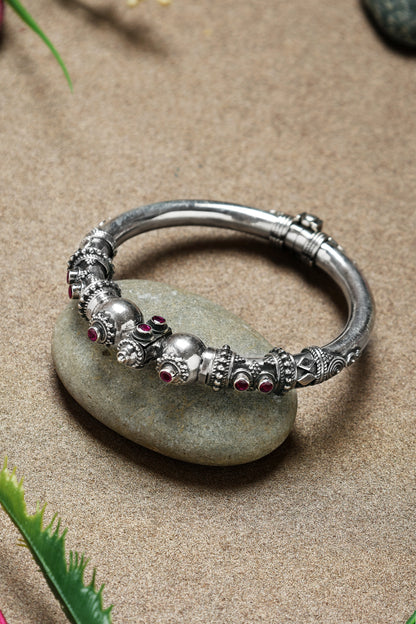 Classic Heritage Ruby Silver Kada