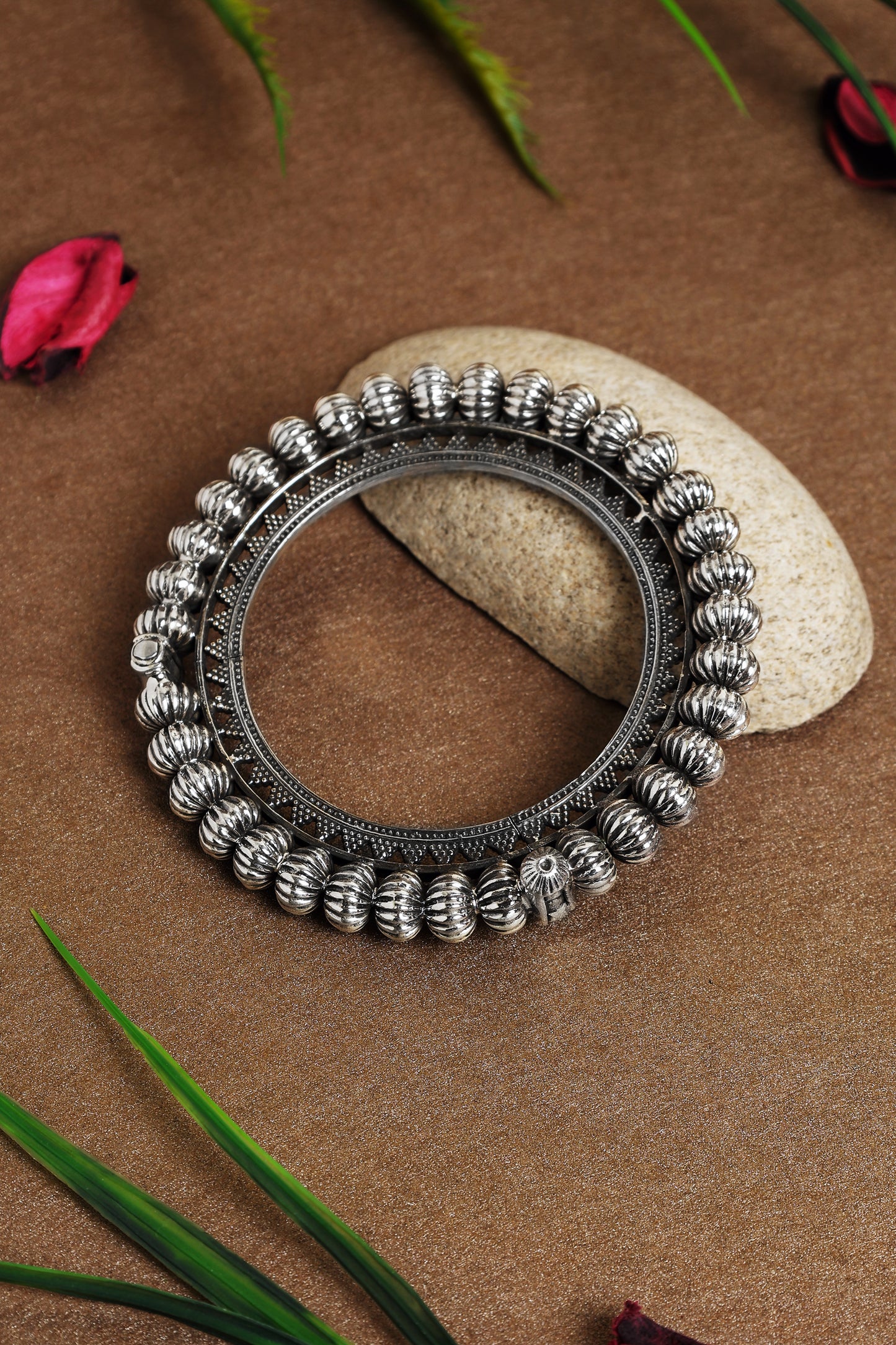 Silver Textured Bead Kada