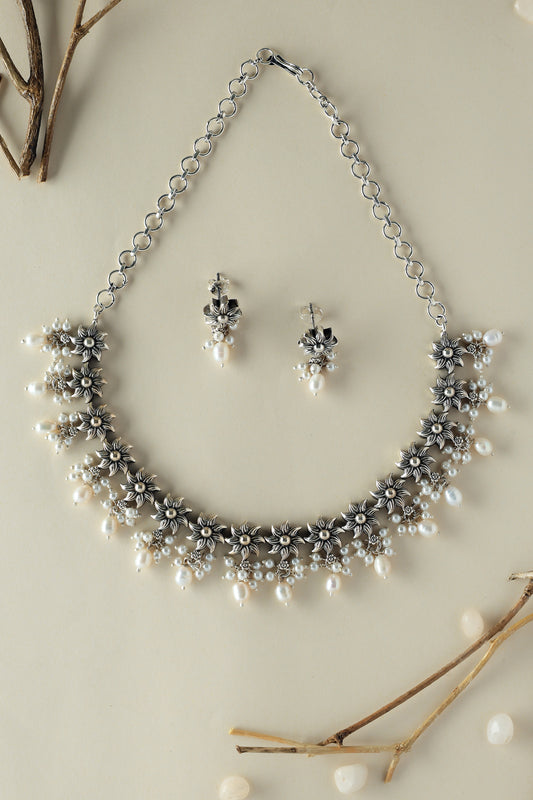 Silver Floral Necklace Set