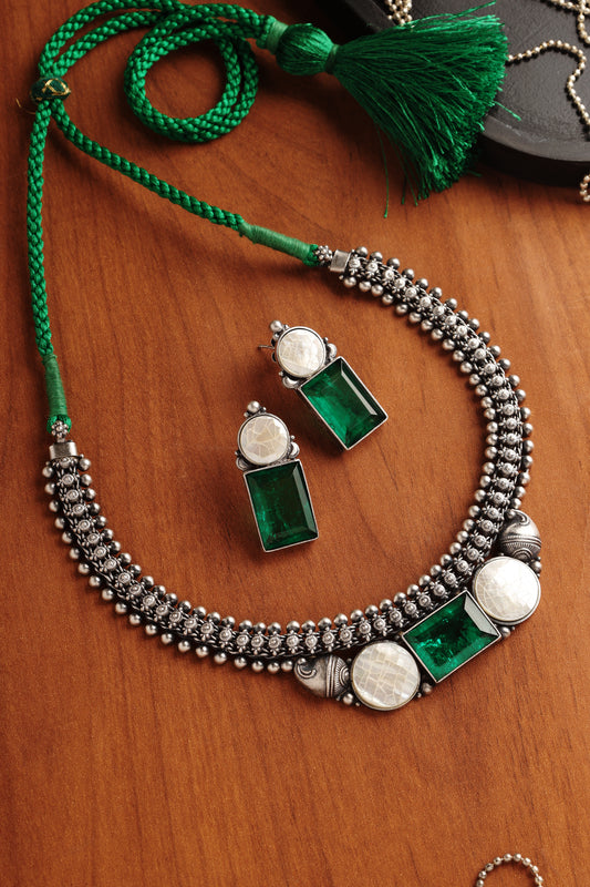 Green Mother of Pearl Temple Necklace Set
