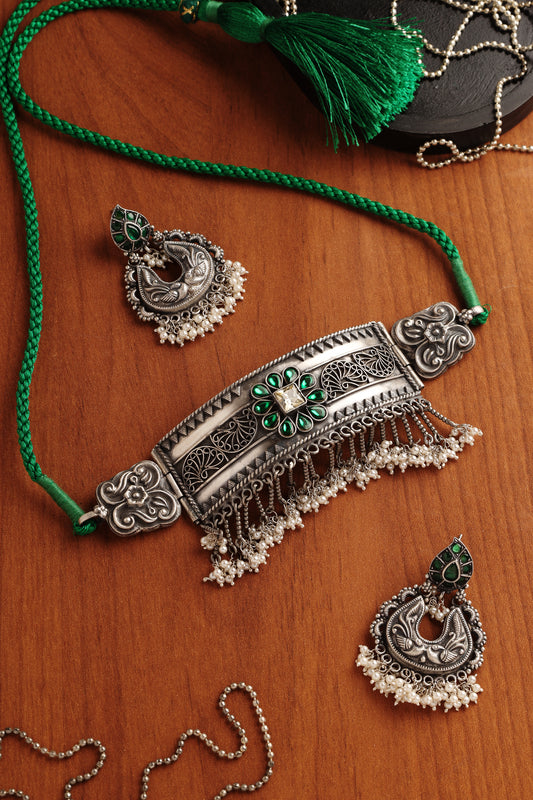 Green Pearl Kundant Choker Set